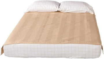Lippert 2022107831 Thomas Payne Microfiber 3-in-1 Tucked in Bedcover Set - Narrow King
