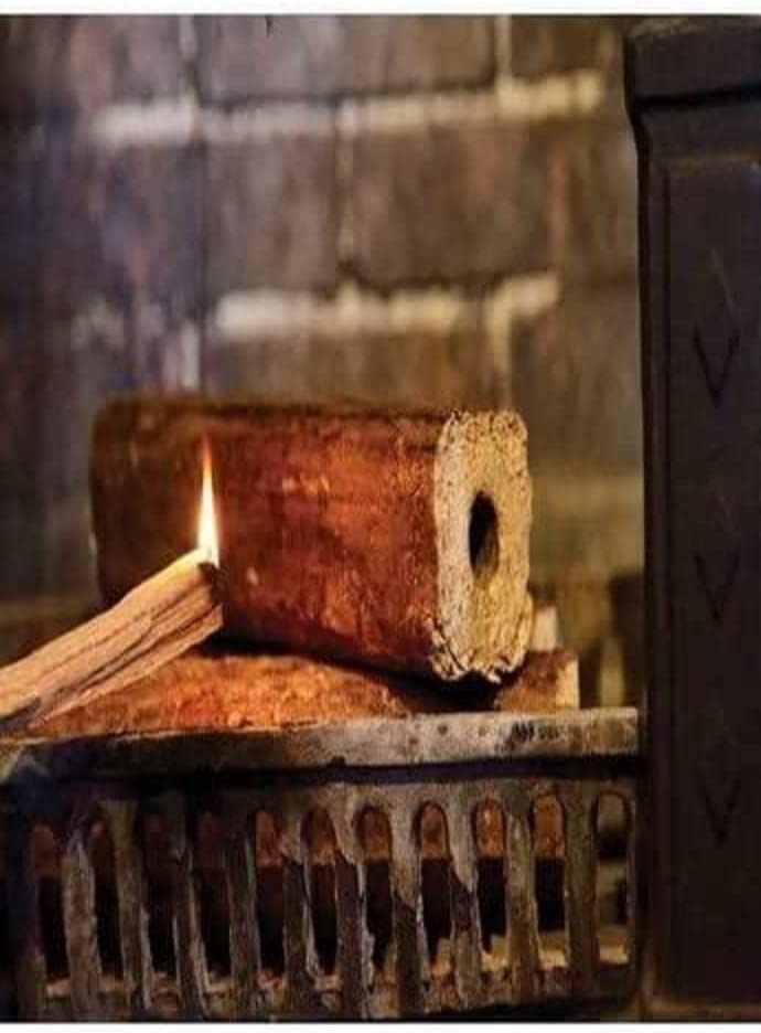 Green Mountain Firewood GMFC 8-Log Bundle Logs - 8-Log Bundle with Fire Starters