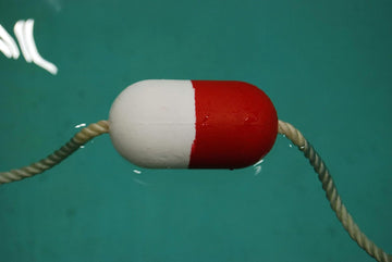 Red/White Rope Float
