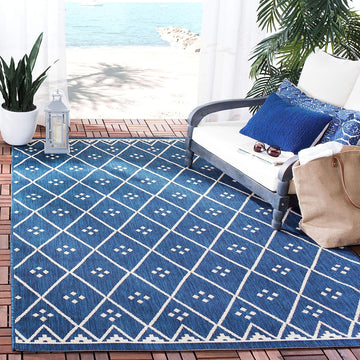 SAFAVIEH Courtyard Collection CY6303 Indoor/ Outdoor Non-Shedding Easy Cleaning Patio Backyard Porch Deck Mudroom Area Rug 2'7" x 5' Navy/Light Beige